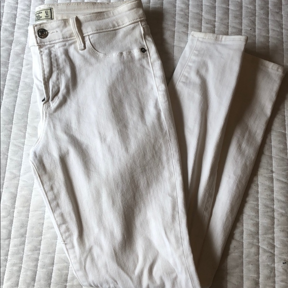 A&F Harper Low-rise Super Skinny Jean